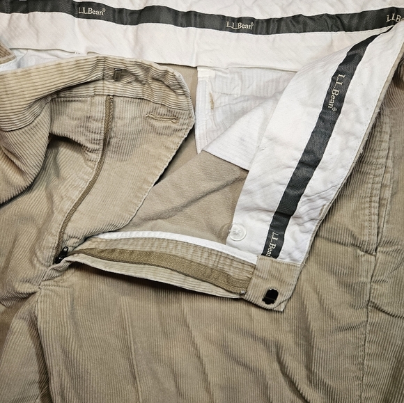 LL Bean Corduroy Pants Mens Size 40x30 Tan Straight Leg Classic Fit 279000 - Picture 10 of 10